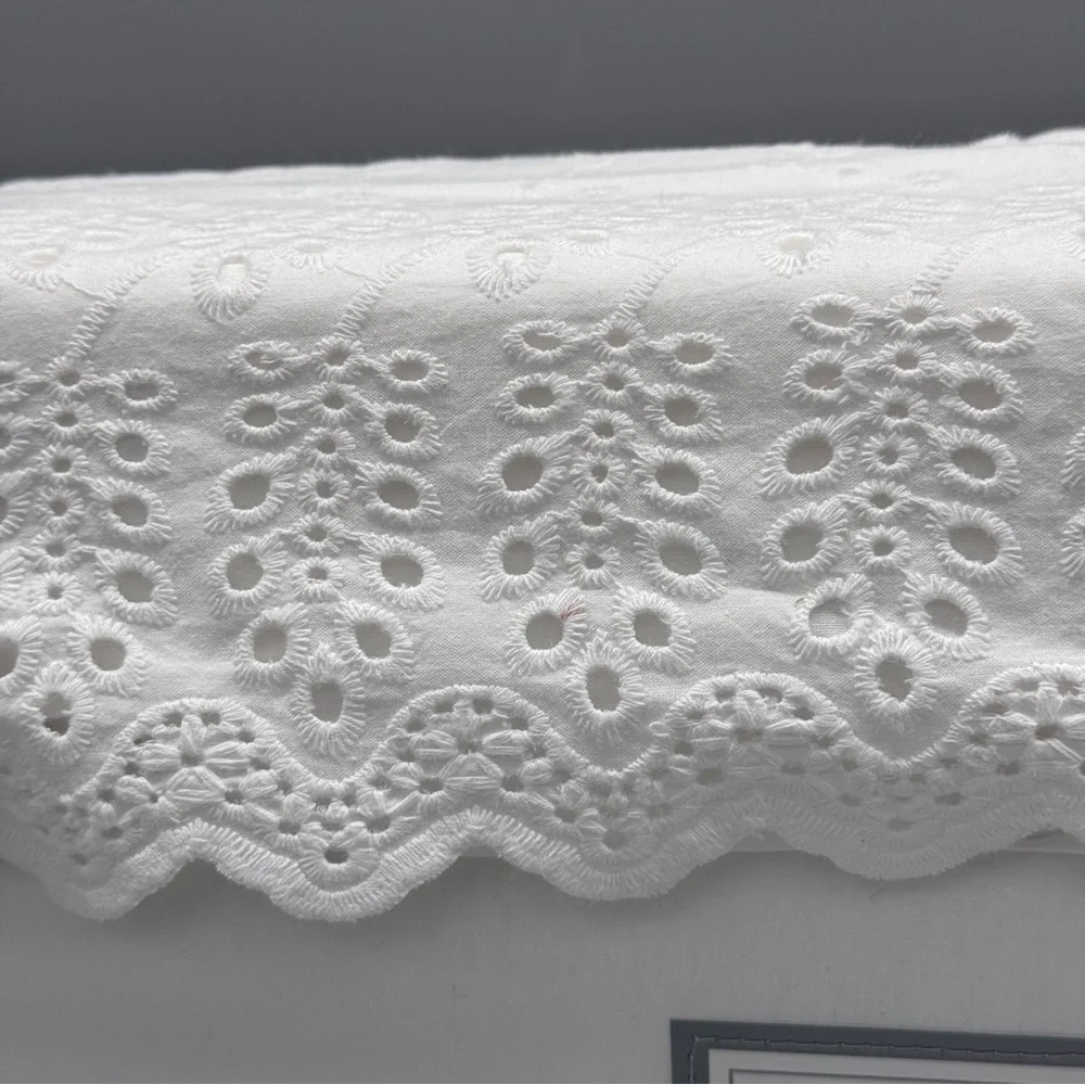 RACHEL ASHWELL KING Sheet Set White 200tc Cotton Percale Eyelet Scalloped Trim